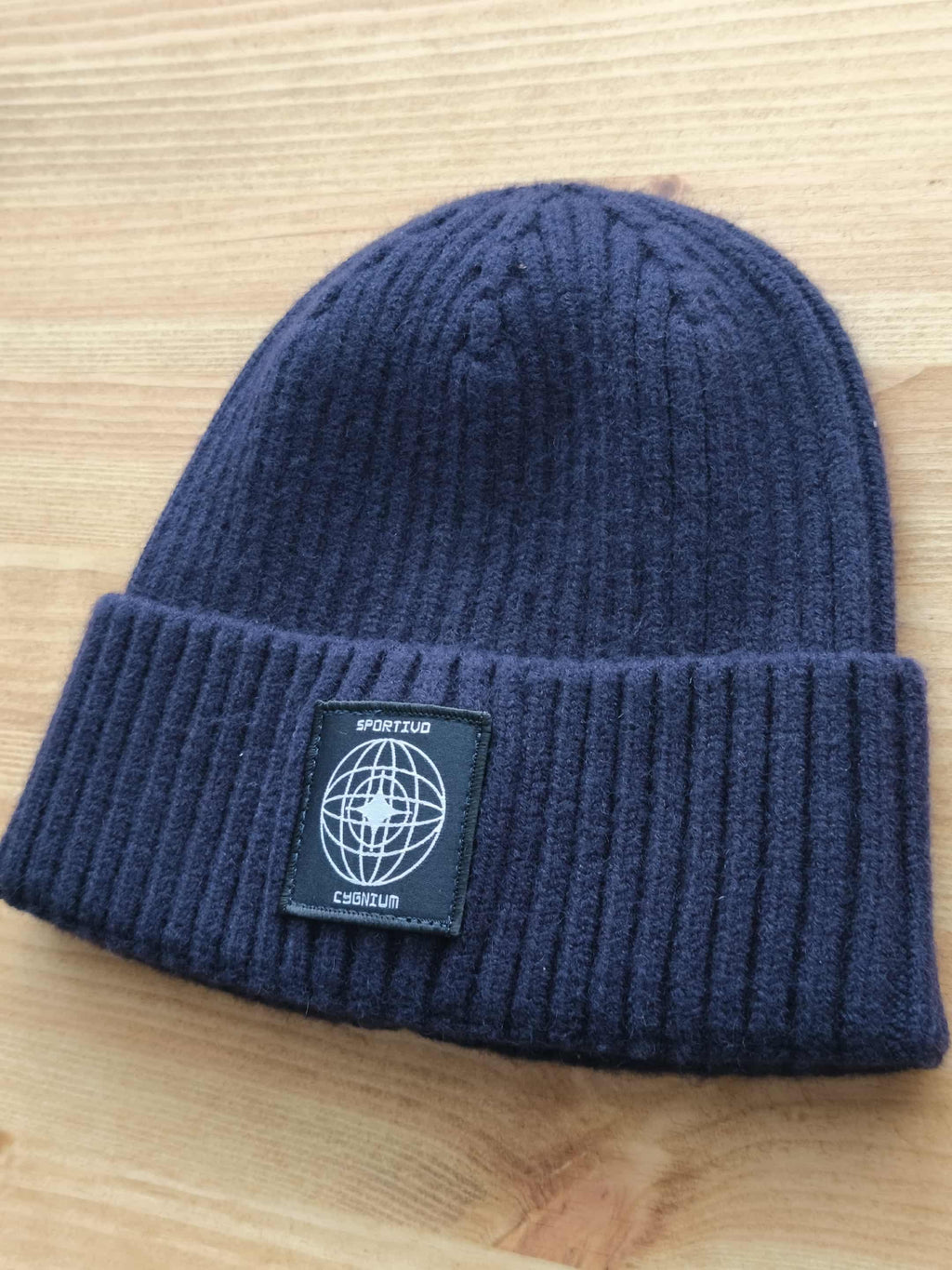 Majoris Winter Ribbed Beanie - Navy