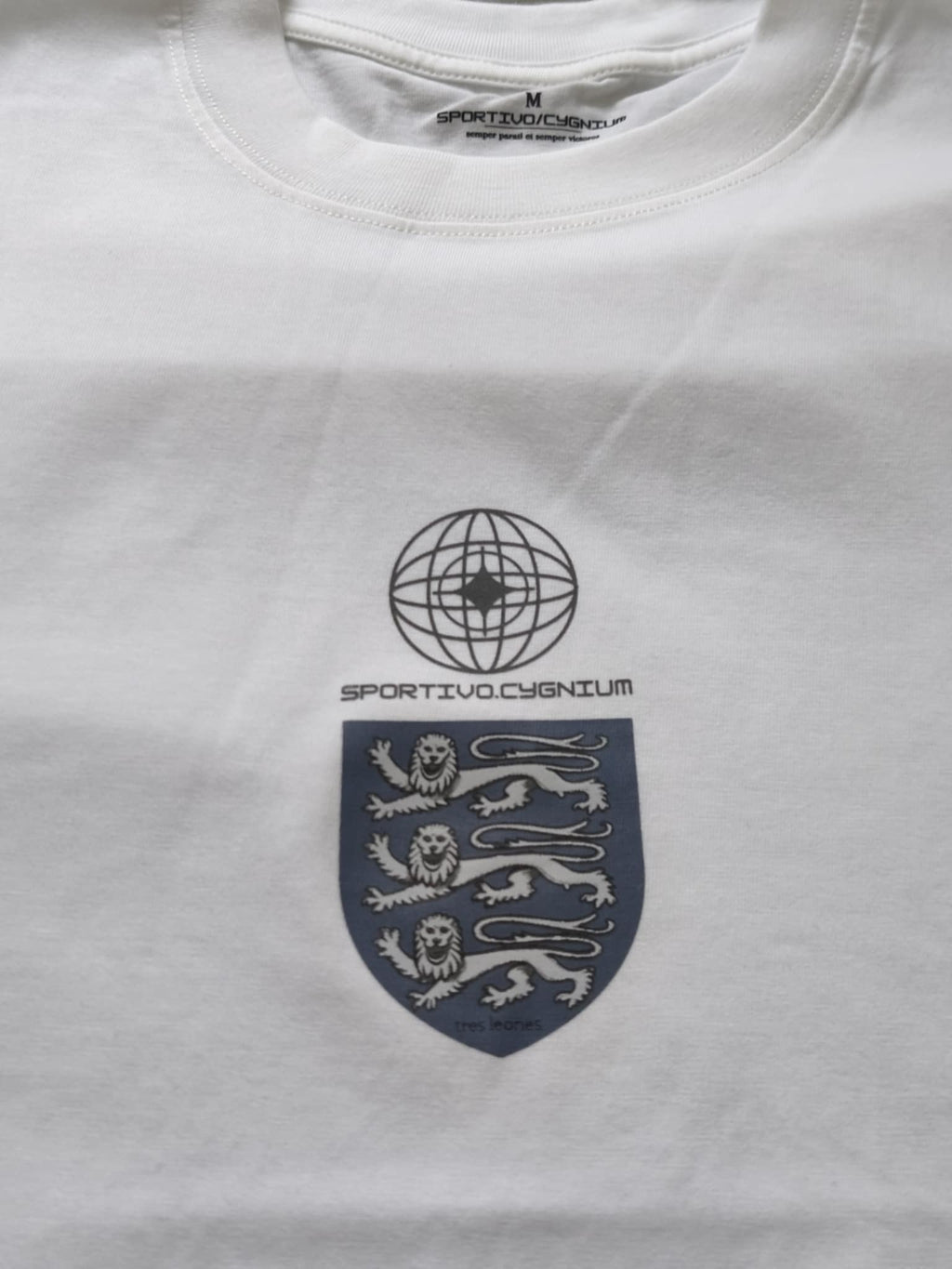 Tres Leones T Shirt in White